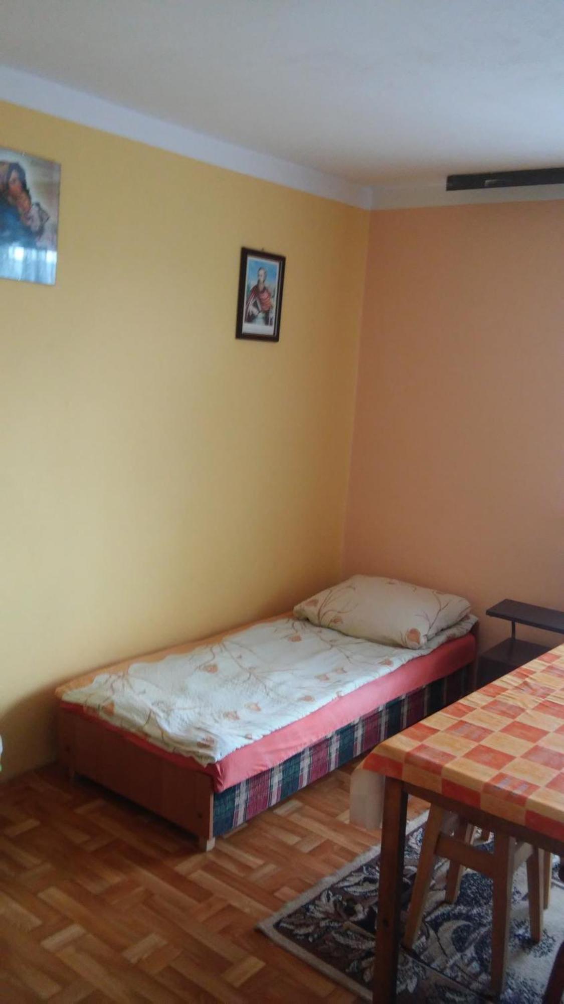 Vila Agroturystyka Maria Debska Sromowce Wyzne Exteriér fotografie
